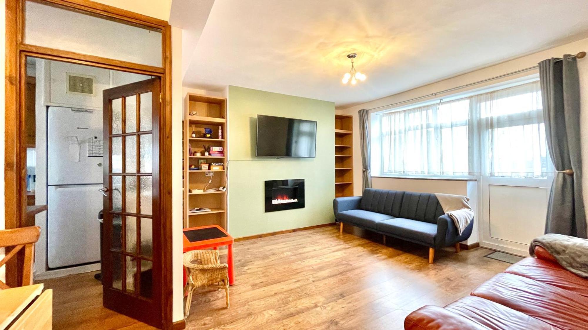 2 Bedrooms 2 Stations London Exterior photo